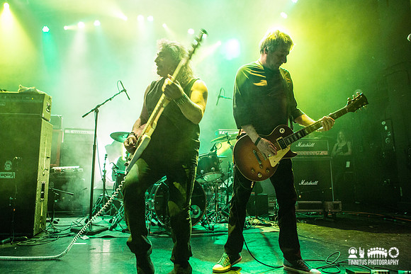 Bang in concert