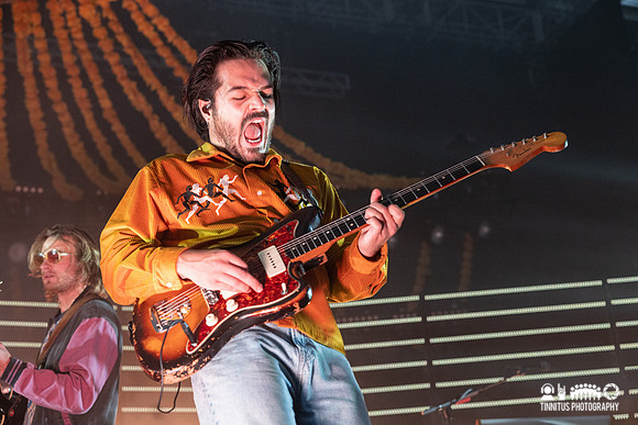 Milky Chance in concert
