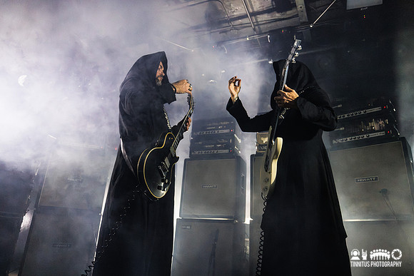 Sunn O))) in concert