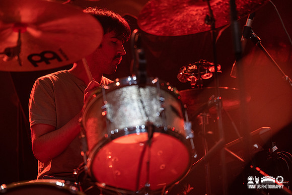 Bully in concert
