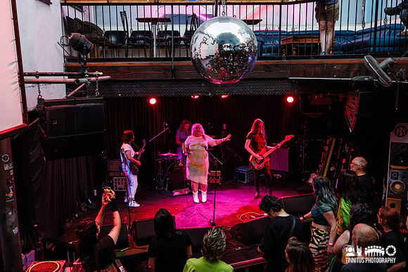 Plaster of Paris in concert