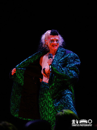 Peaches in concert