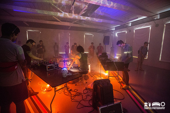 Oscillator Fumes in concert