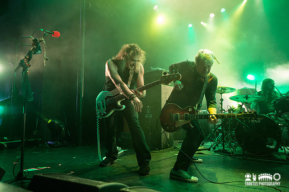 Bang in concert