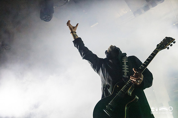 Sunn O))) in concert