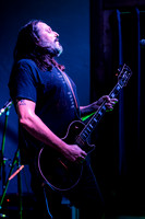 Worshipper in concert