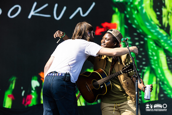Joy Oladokun in concert