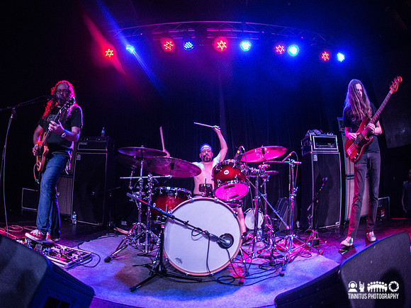 Wo Fat in concert