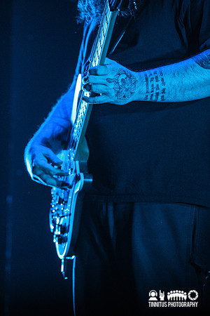 Om in concert