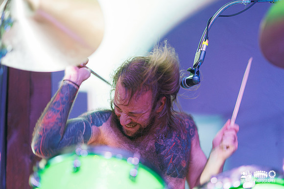 Howling Giant in concert