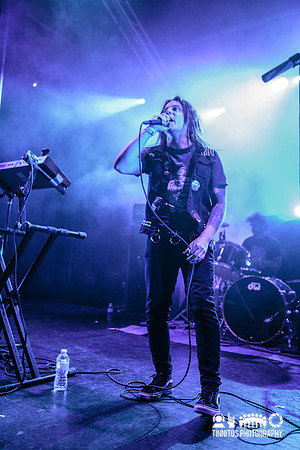 Acid Witch in concert
