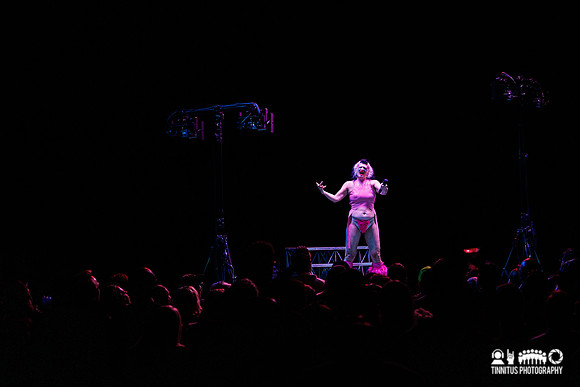 Peaches in concert