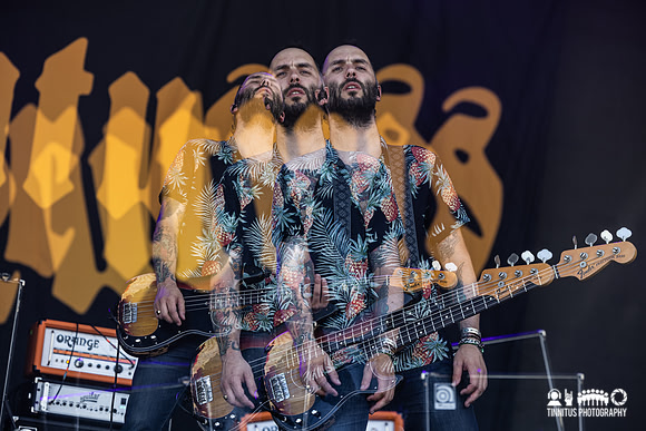 Brutus in concert