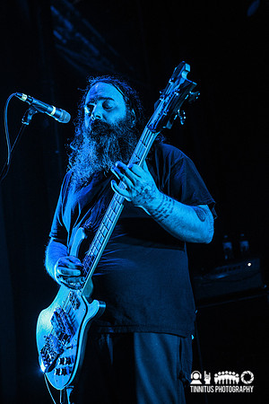 Om in concert