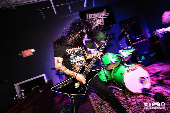 Howling Giant in concert