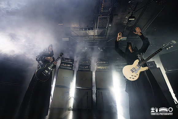 Sunn O))) in concert