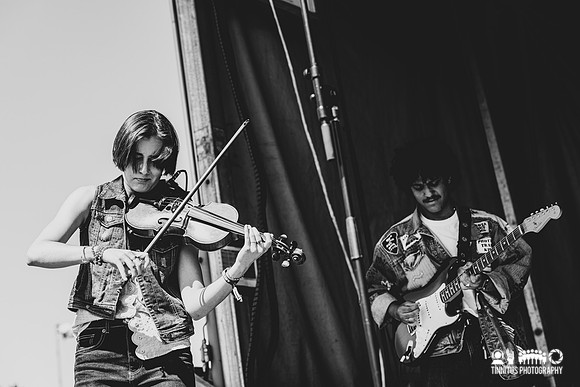 Chrysalis in concert