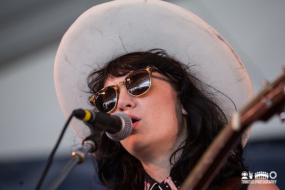 Nikki Lane in concert