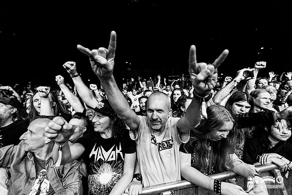 Suicidal Tendencies in concert