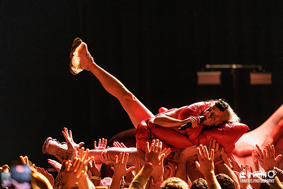Peaches in concert