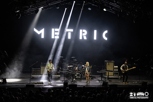 Metric in concert