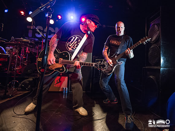 TSOL in concert