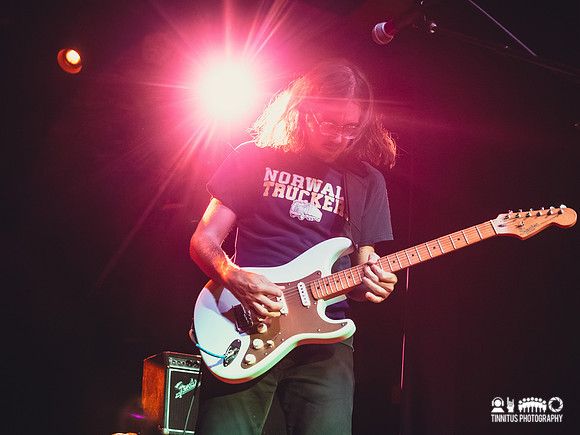 Cloud Nothings in concert