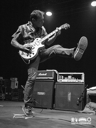 Drive Like Jehu in concert