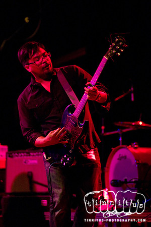 Versus in concert