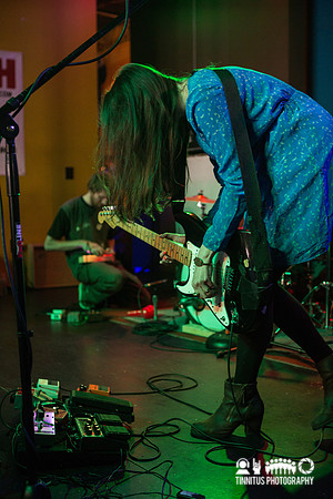 Magik Markers in concert