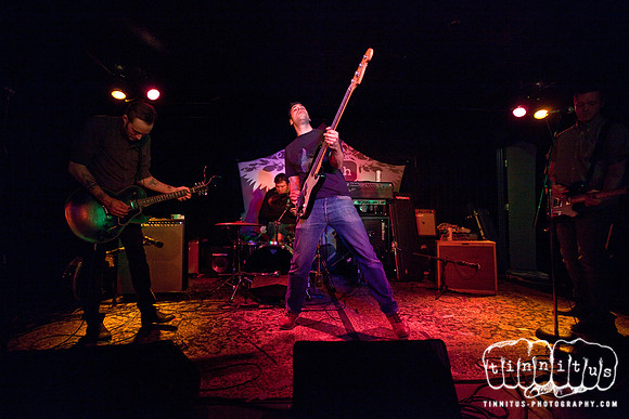 The Tampoffs in concert