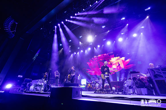 Noel Gallagher's High Flying Birds in concert