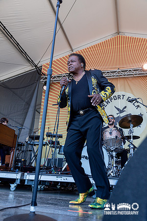 Lee Fields in concert