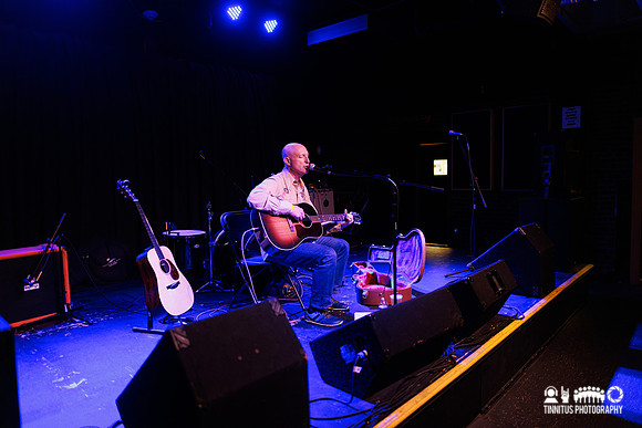 Andrew Cohen in concert