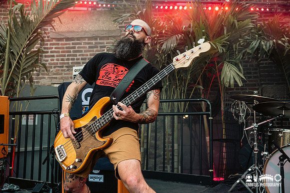 Gozu in concert