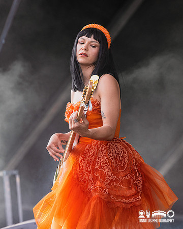 Khruangbin in concert