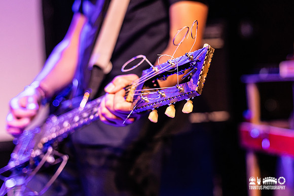 E in concert