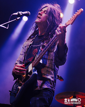 Kurt Vile and The Violators in concert