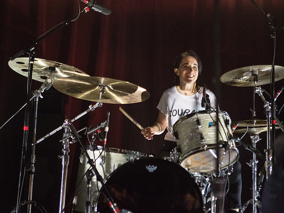 Savages in concert