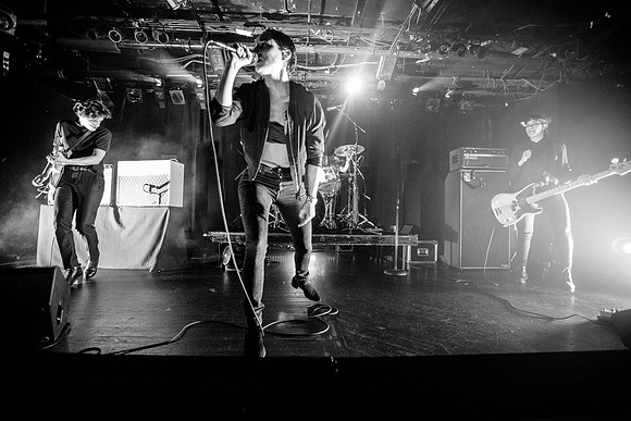 Savages in concert