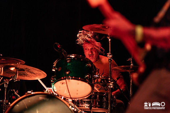 Cherubs in concert