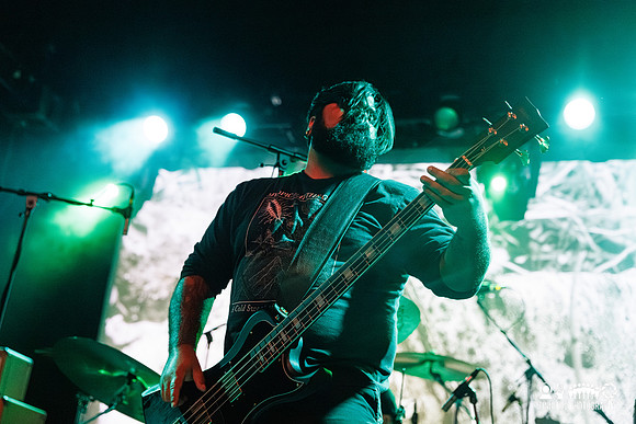 Glacier in concert
