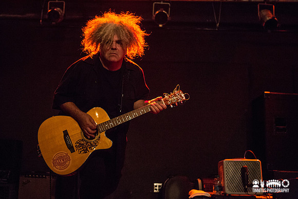 King Buzzo in concert