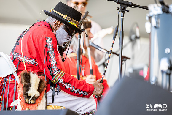 Eastern Medicine Singers in concert