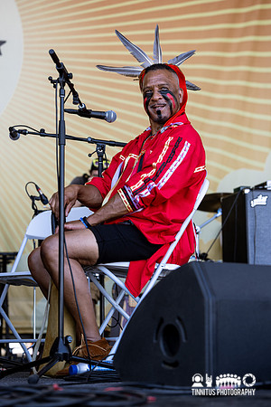 Eastern Medicine Singers in concert