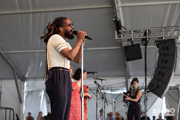 Thee Sacred Souls in concert