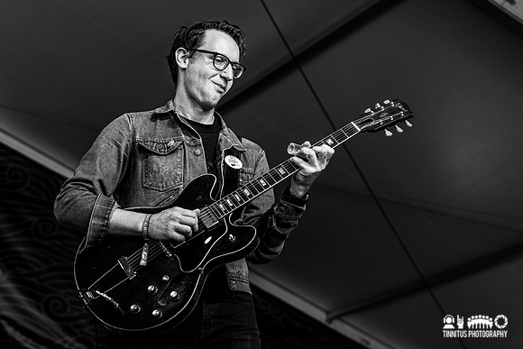 Slaughter Beach Dog in concert