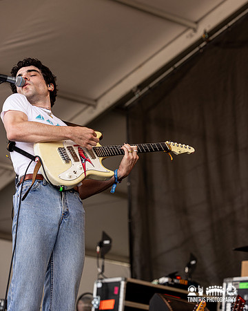 Del Water Gap in concert