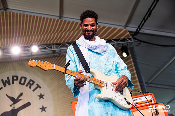 Mdou Moctar in concert