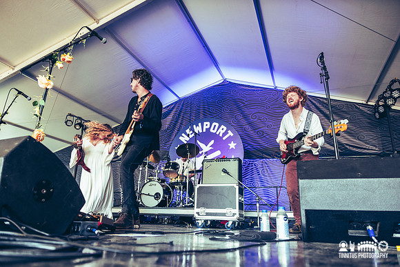 The Heavy Heavy in concert